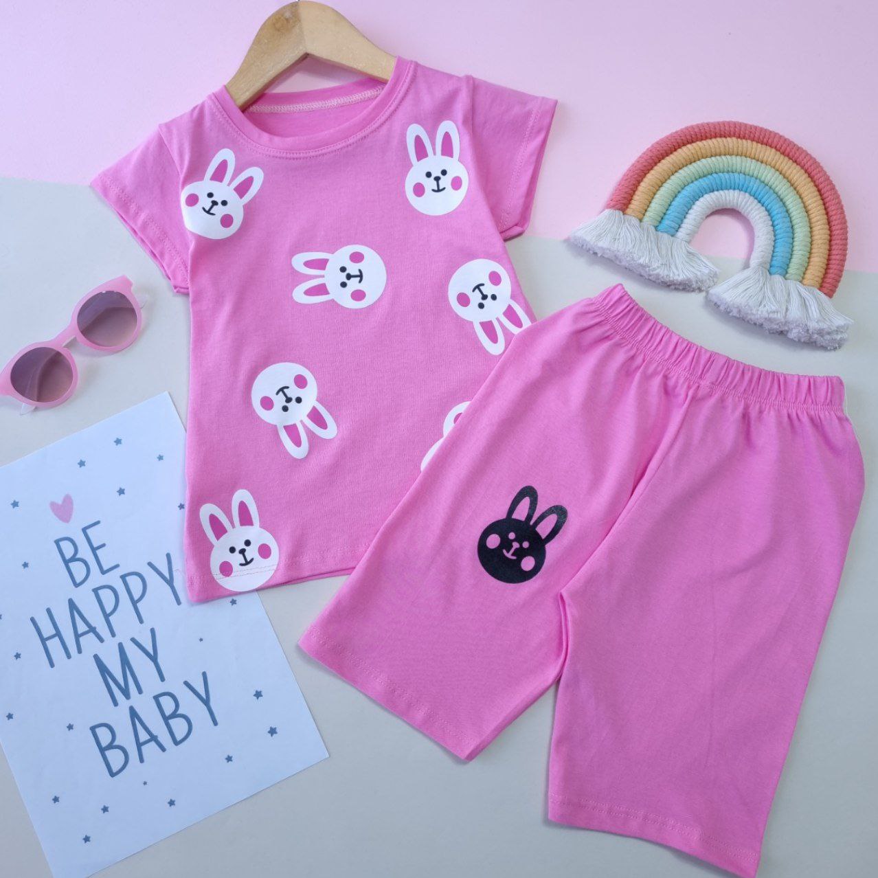 عکس تیشرت شلوارک لپ گلی - شماره 5