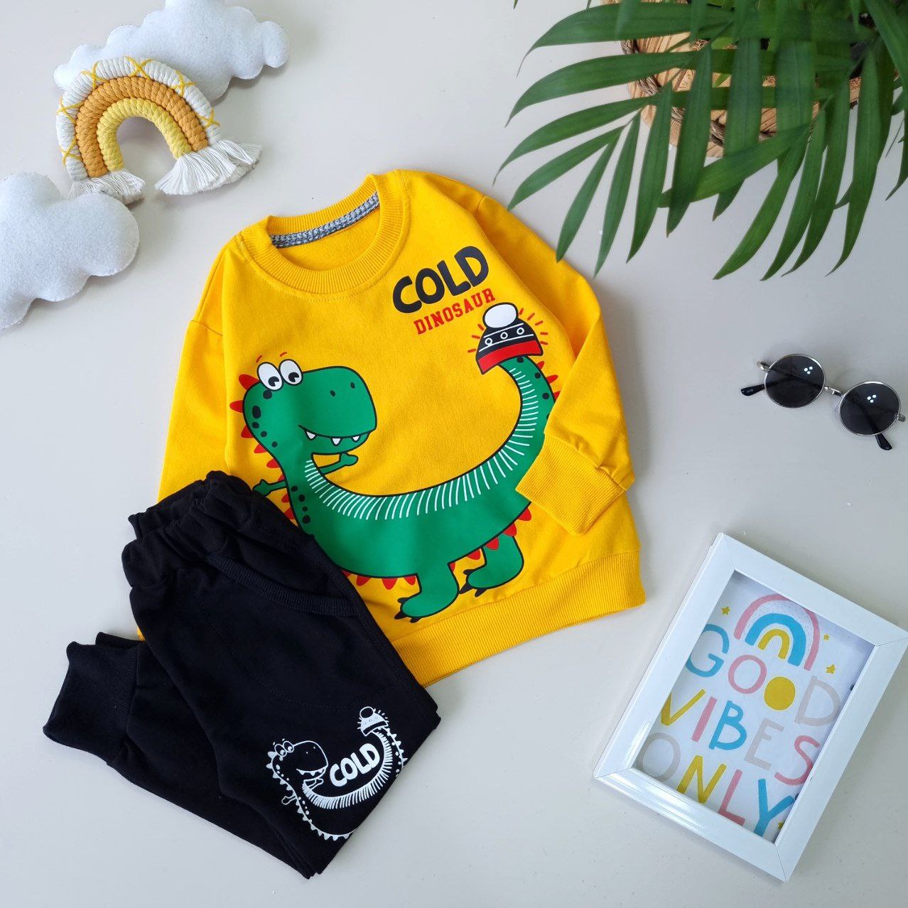 عکس بلوز شلوار دایناسور Cold - شماره 5