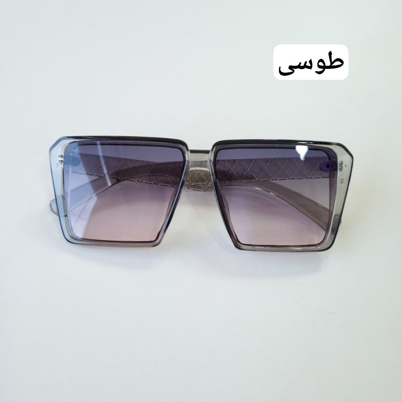 عکس عینک مربعی اسپرت  تینیجر - شماره 4