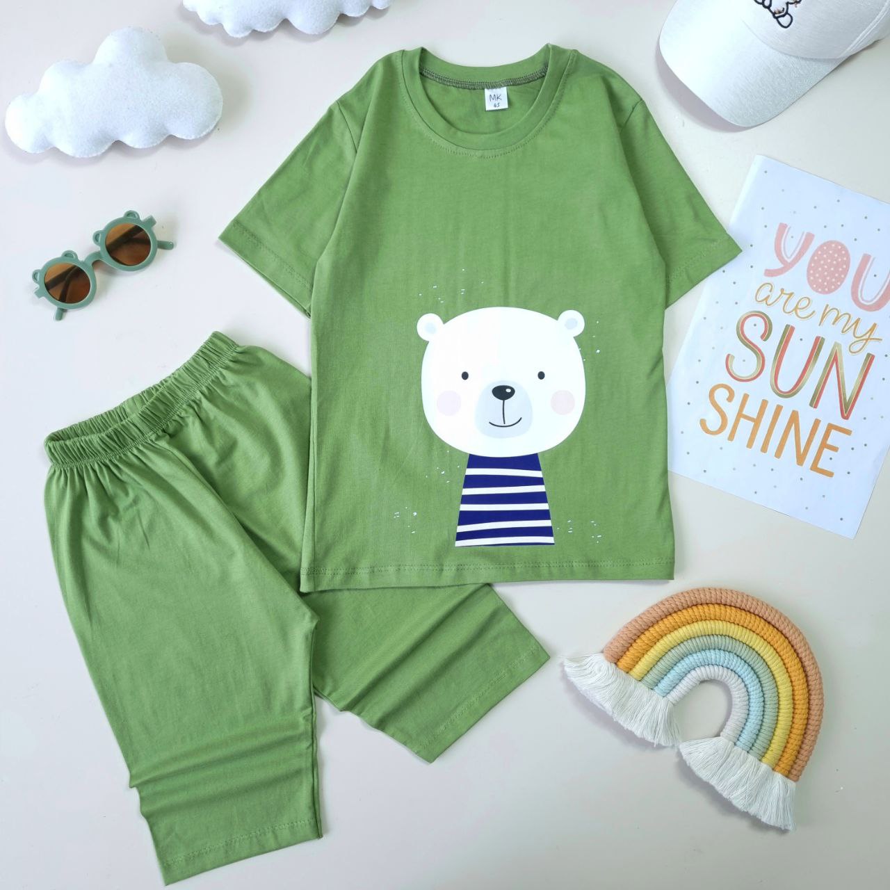 عکس تیشرت شلوارک اسپرت خرس سفید - شماره 4