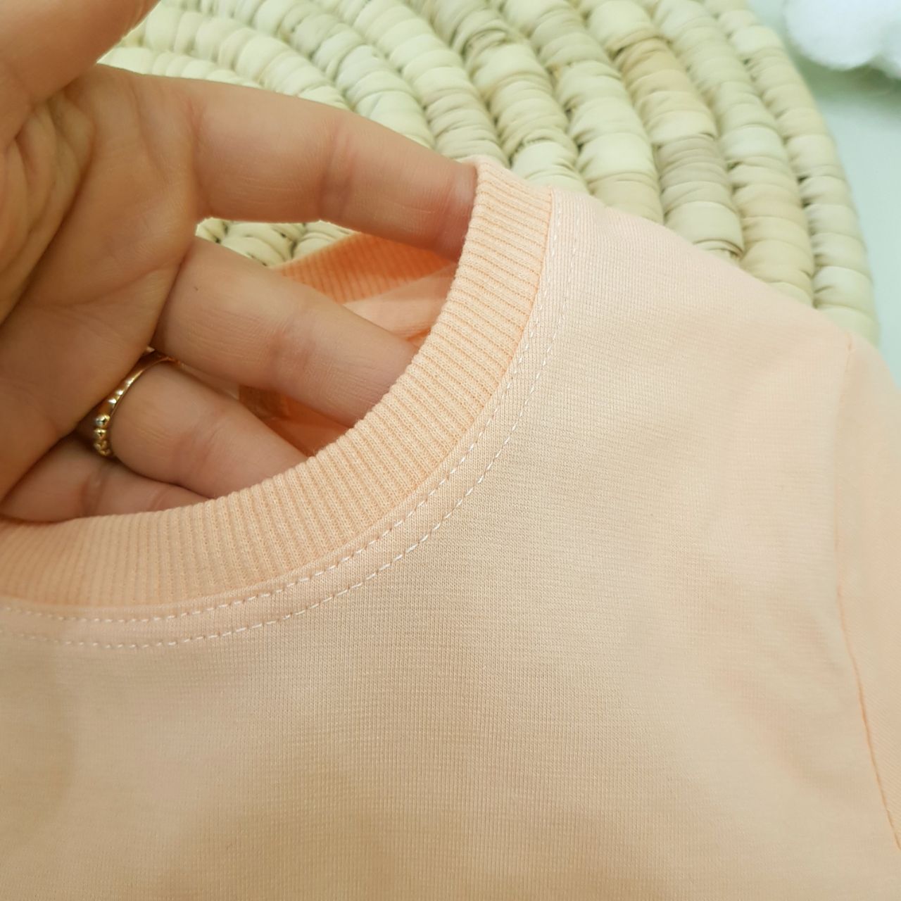 عکس بلوز شلوارک دلسا و خرگوشش - شماره 9