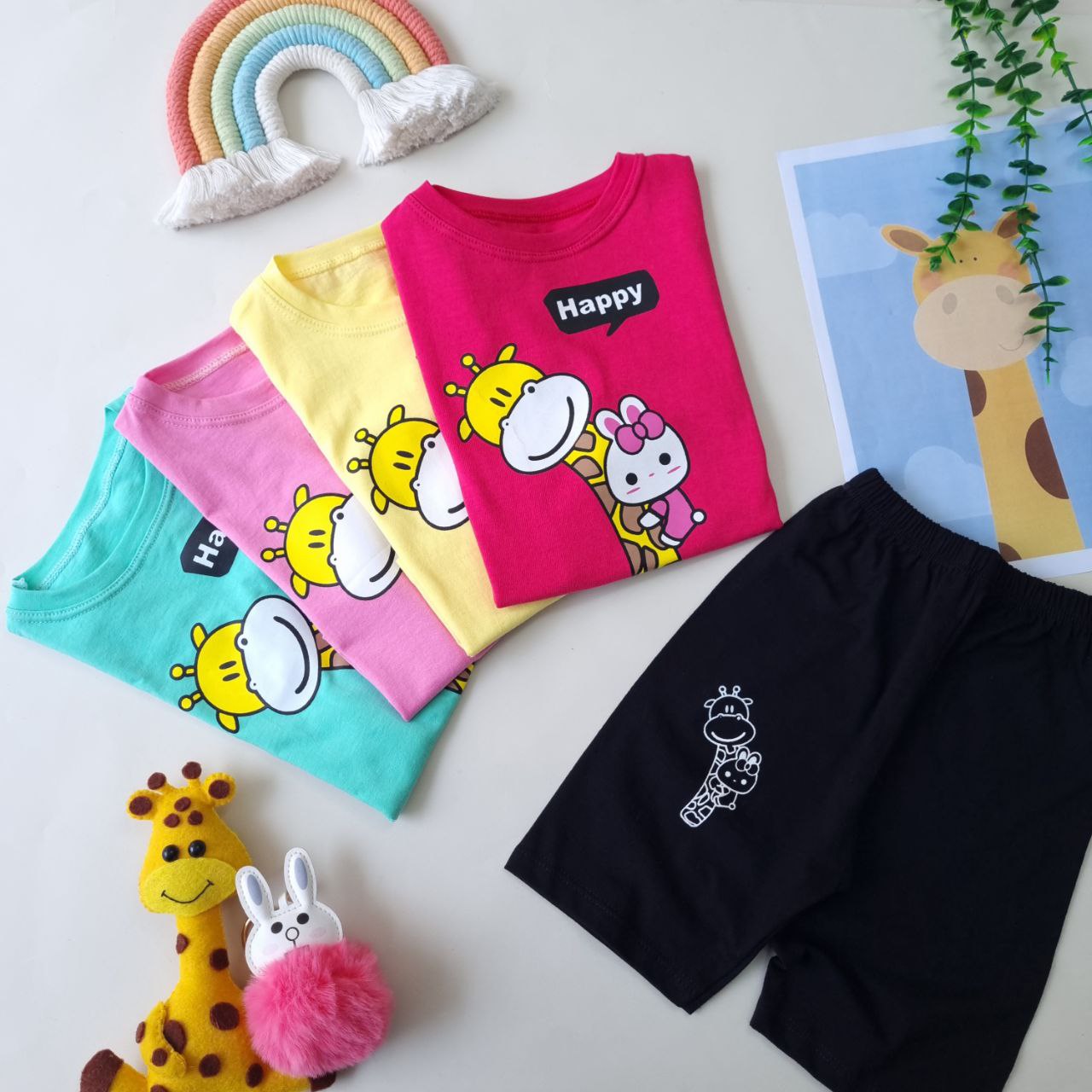 عکس تیشرت شلوارک اسپرت زرافه Happy - شماره 2