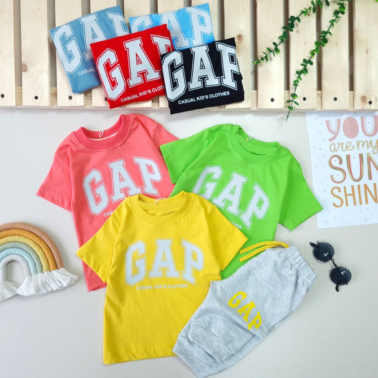 عکس تیشرت شلوارک اسپرت GAP - شماره 2