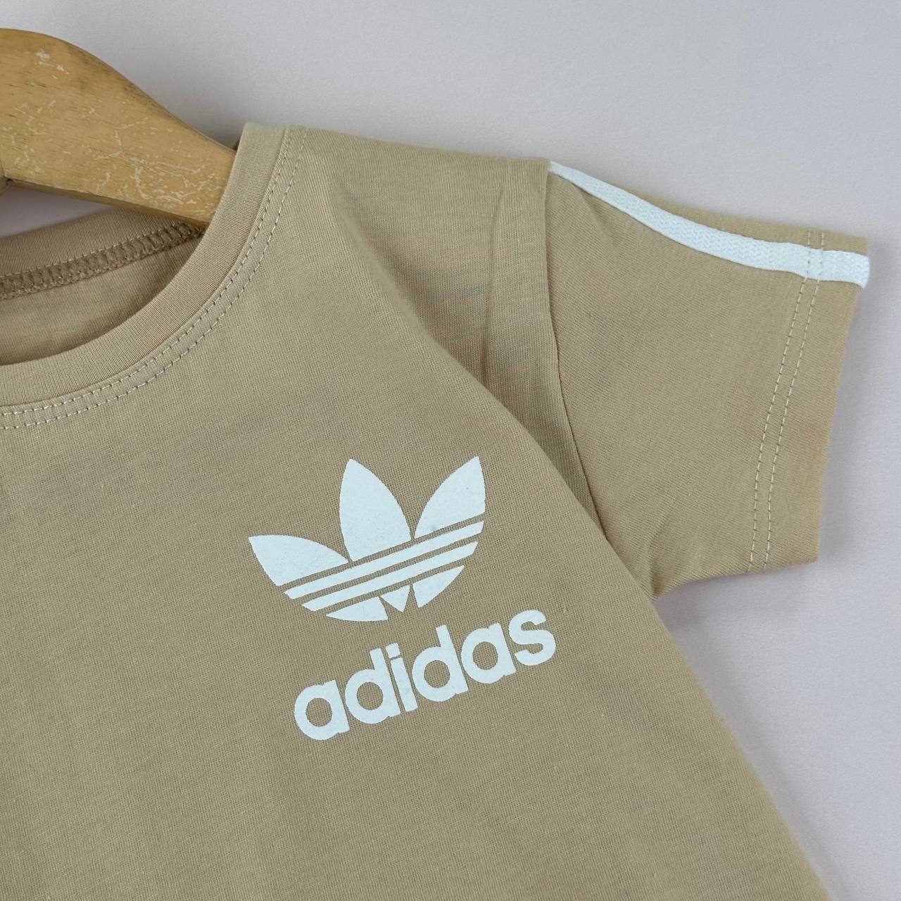 عکس تیشرت شلوارک اسپرت adidas آیلی - شماره 6