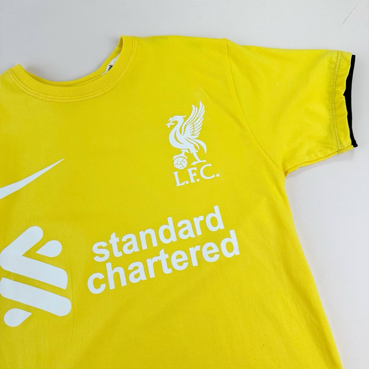عکس تیشرت شلوارک لیورپول LFC - شماره 6