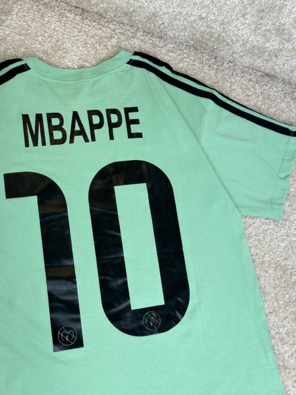 عکس تیشرت شلوارک رئال Mbappe - شماره 6