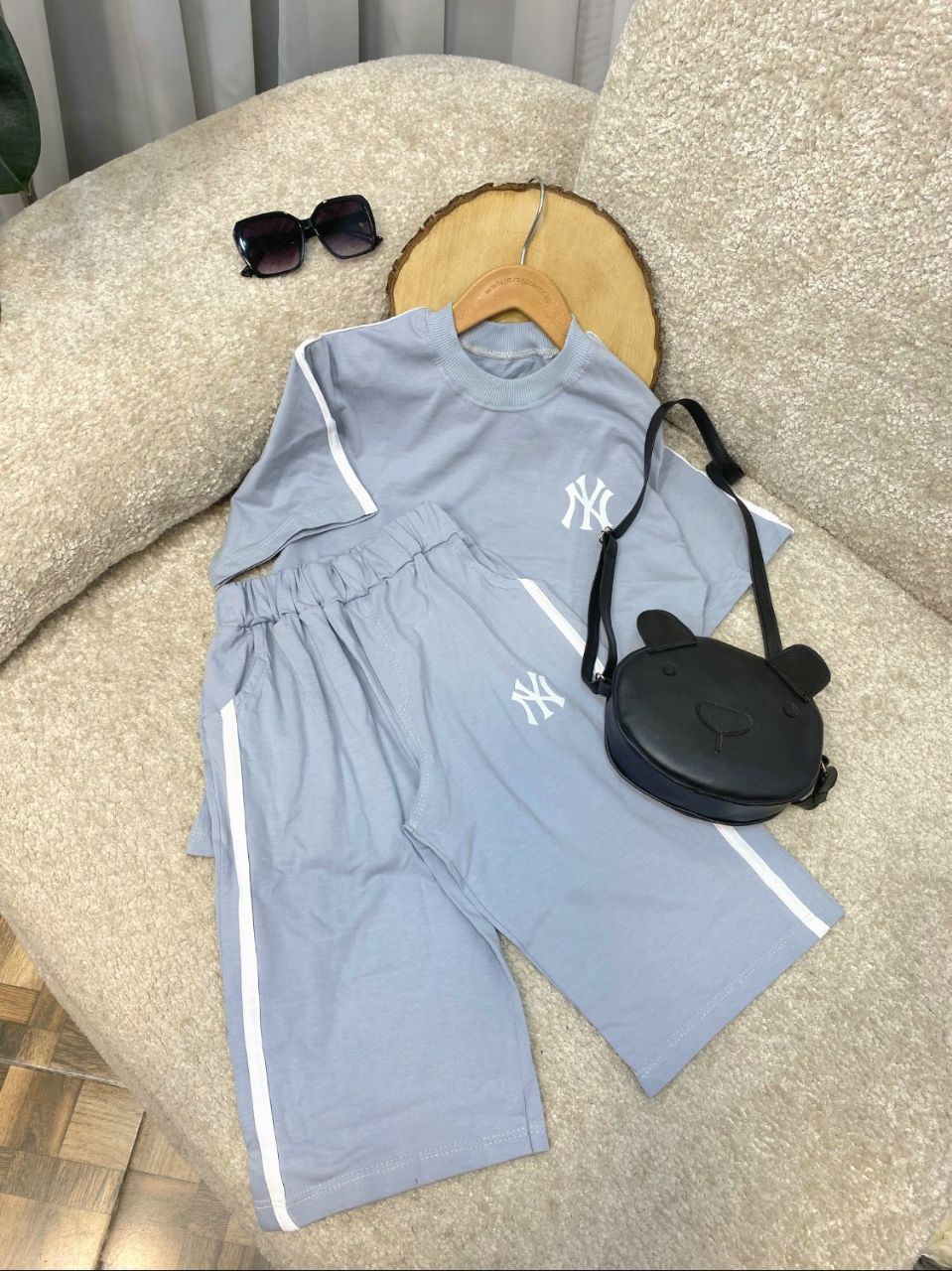 عکس تیشرت شلوارک اسپرت  NY - شماره 6