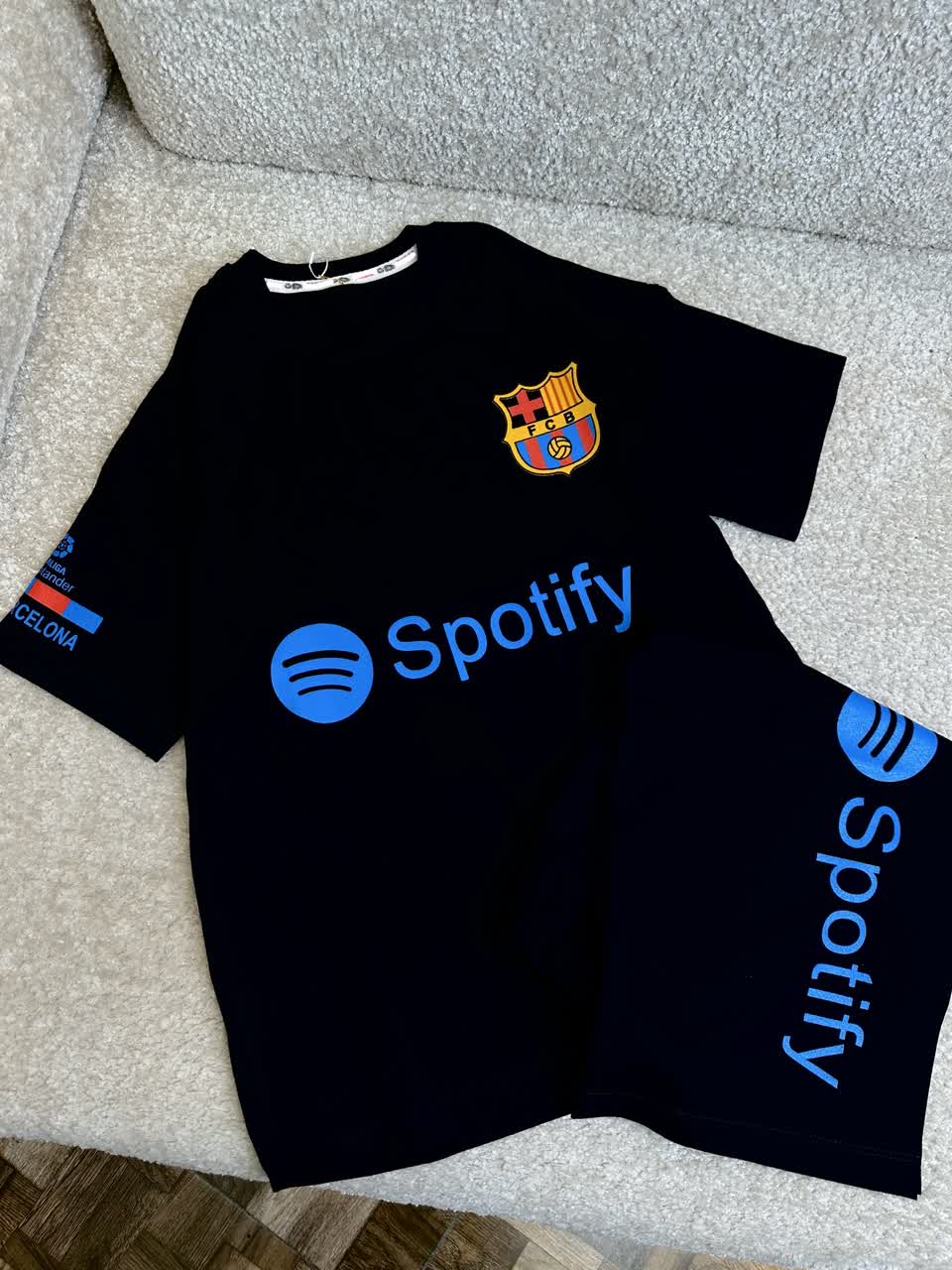 عکس تیشرت شلوارک بارسا Spotify - شماره 2