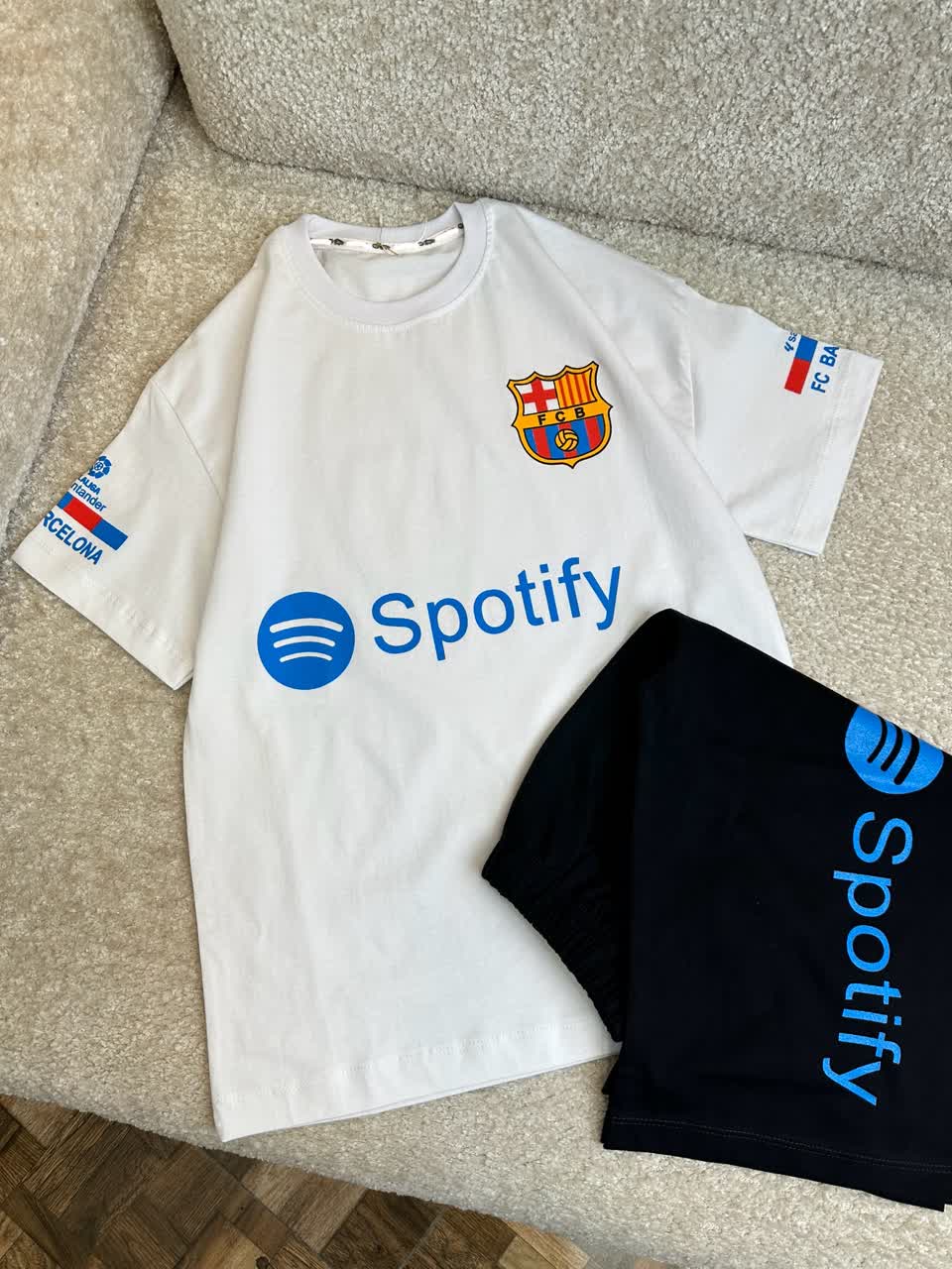 عکس تیشرت شلوارک بارسا Spotify - شماره 6